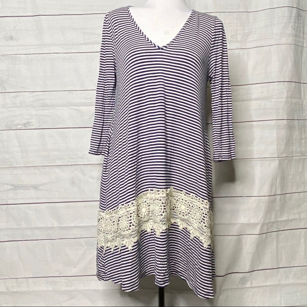 Altar'd State blue white dress size medium